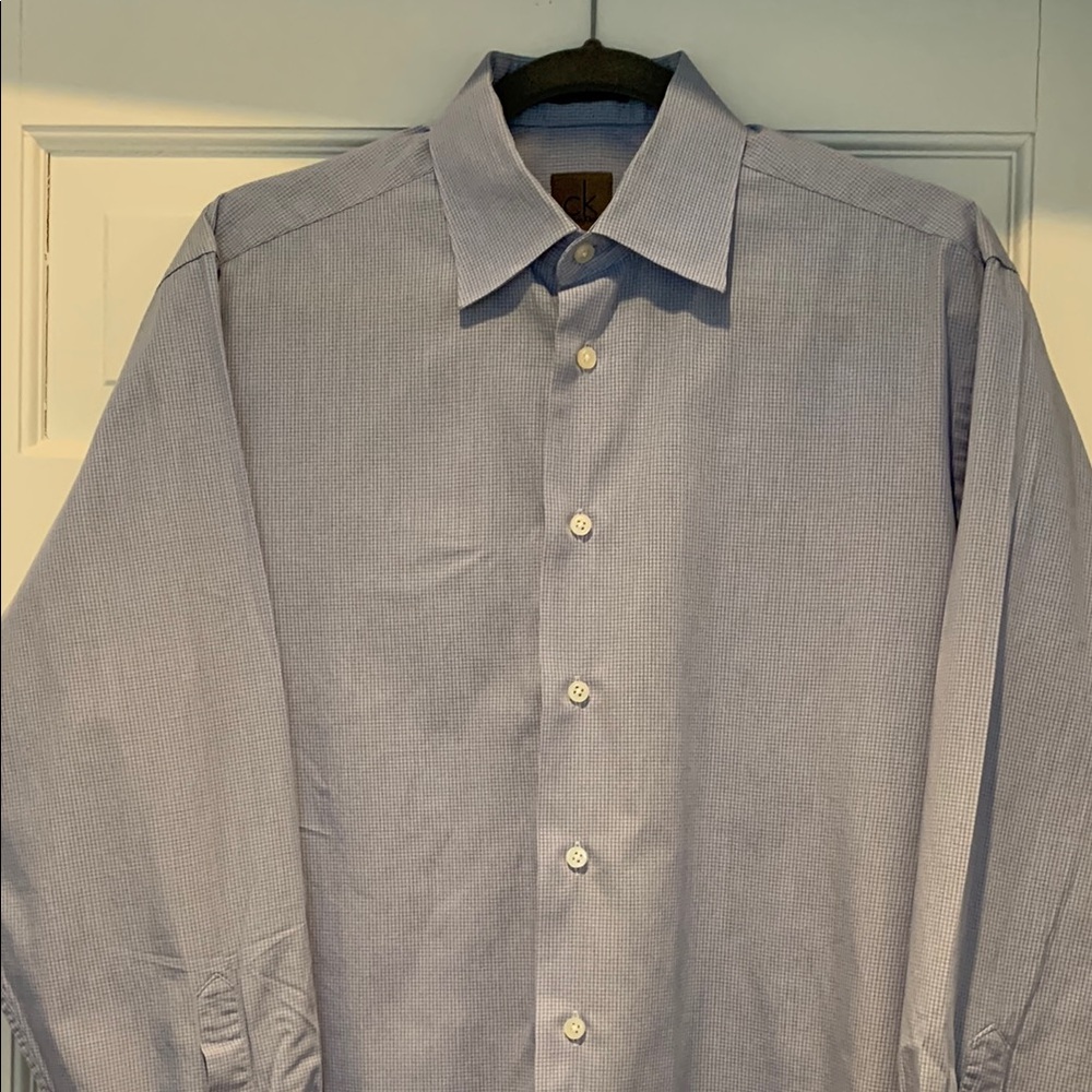 Calvin Klein Men's Shirt- Blue and White Check pattern-100% cotton- Size 15.5